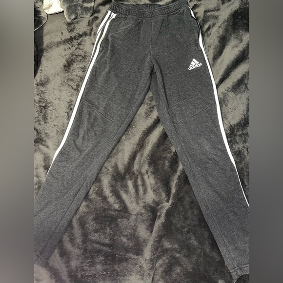 Women’s adidas sweatpants - Picture 1 of 7